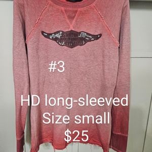 HD woman's sweater